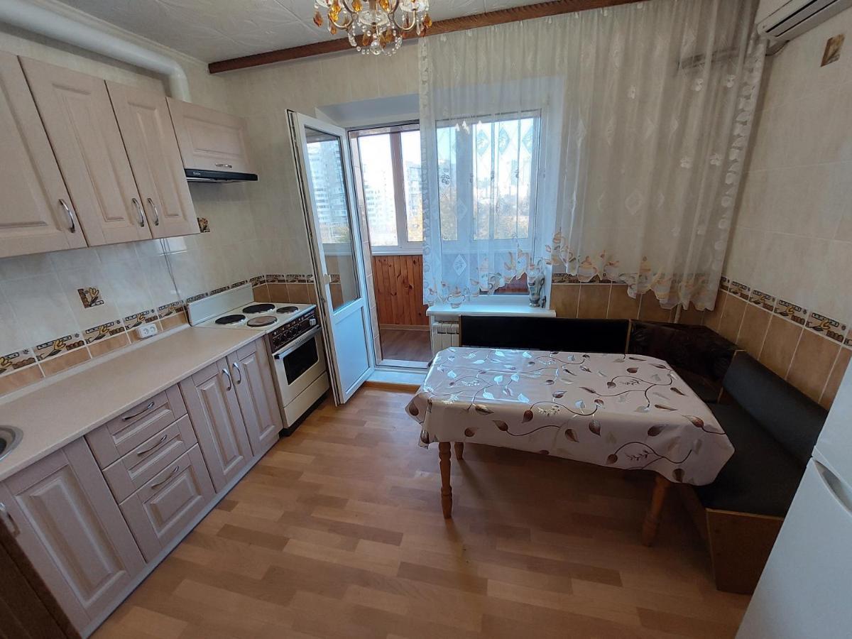 2к апартаменты ул.Ревуцкого 19/1 Київ Екстер'єр фото